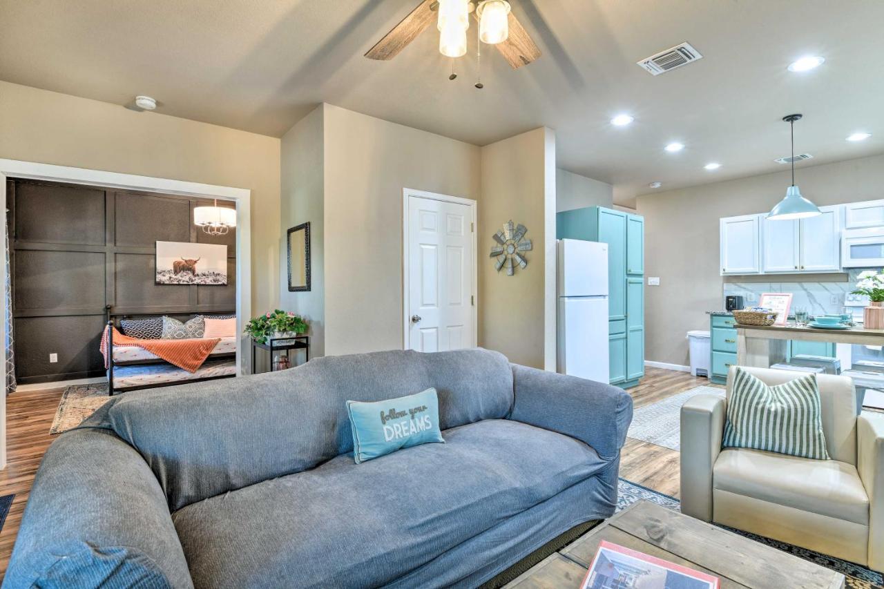 Charming San Antonio Home About 4 Mi To Downtown Екстериор снимка