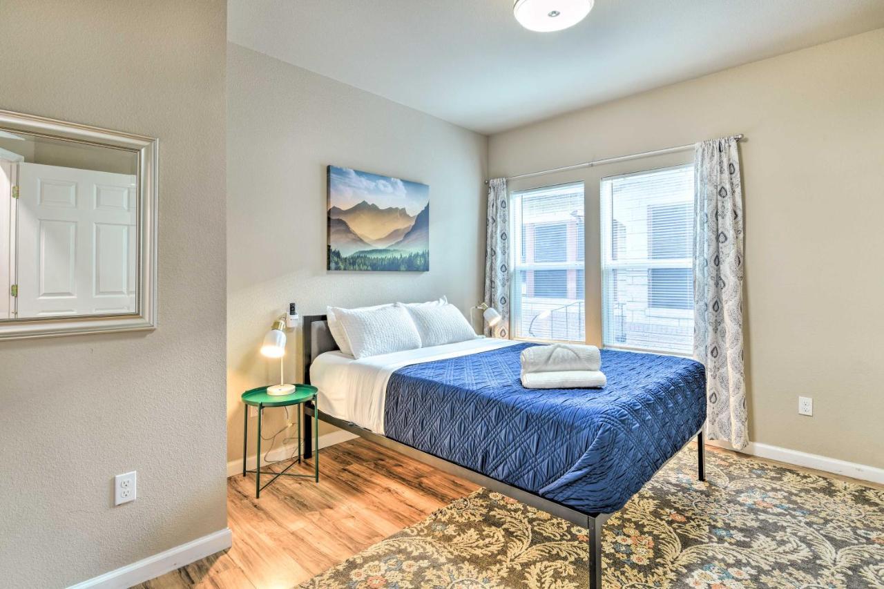Charming San Antonio Home About 4 Mi To Downtown Екстериор снимка